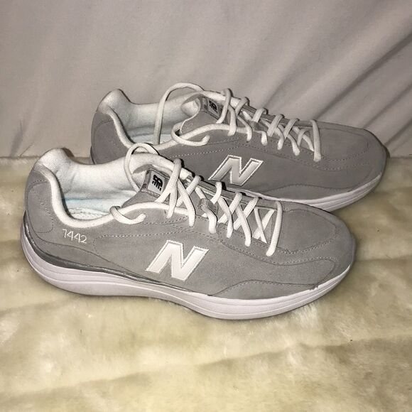 New Balance 1442 Women's Gray Rock & Tone Walking Athletic Shoes Size 9.5B - Picture 2 of 8